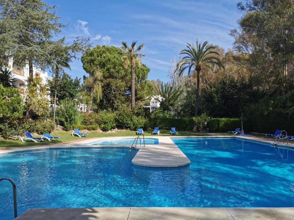 Nueva Andalucia - Penthouse Appartement Marbella Buitenkant foto